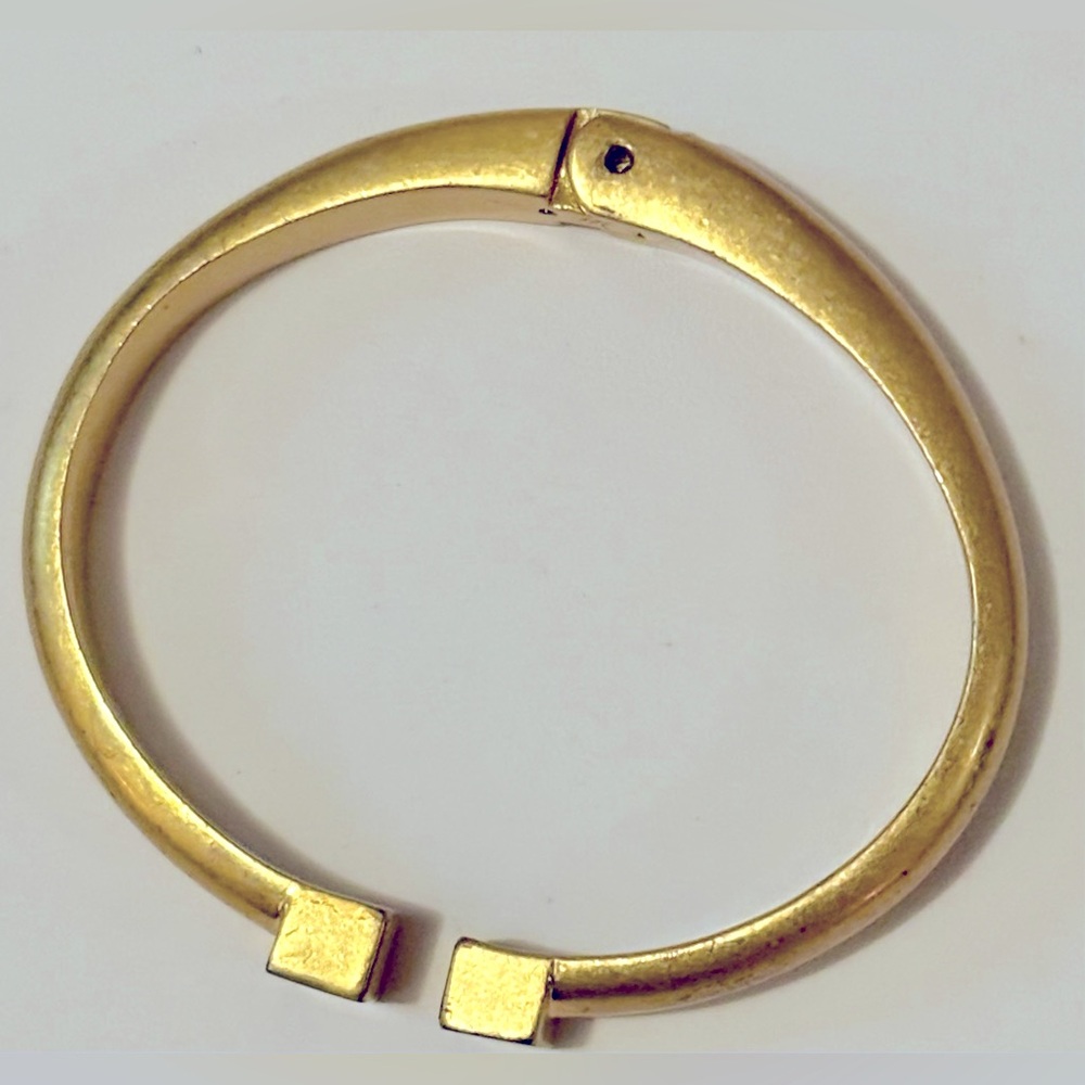 Madewell 7” hinged open cuff gold tone plated brass bracelet with cubed ends
